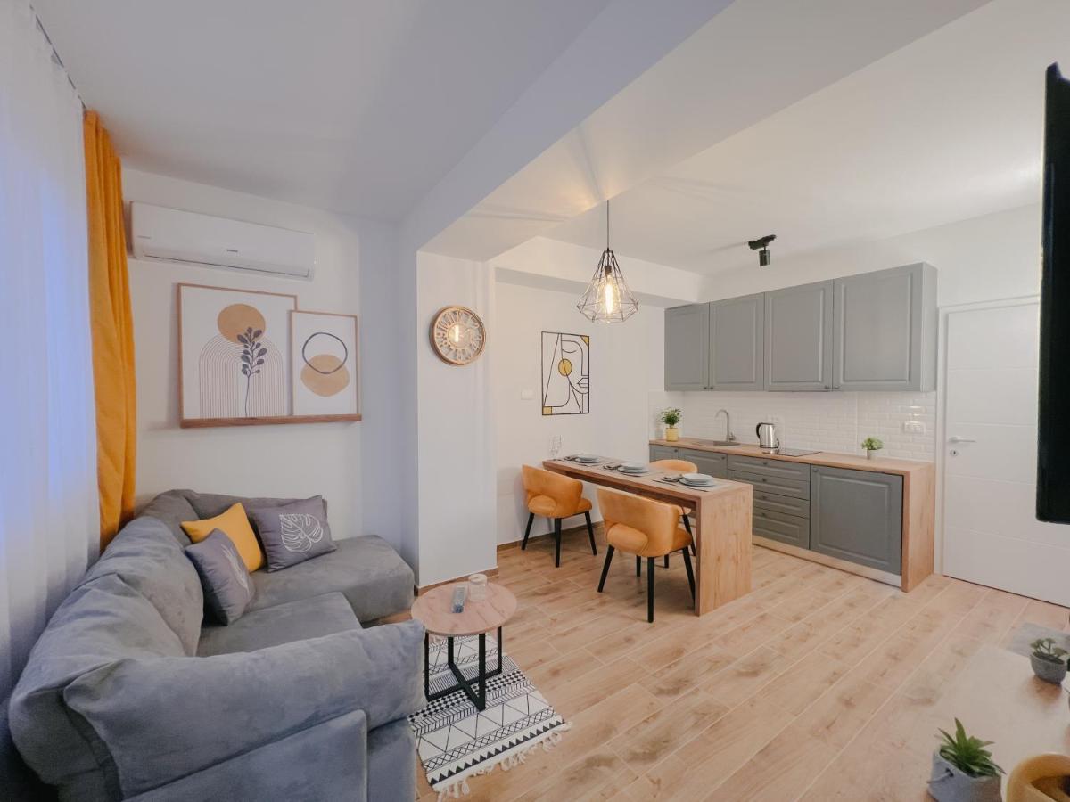 Serenity Downtown Apartments Ohrid Bagian luar foto