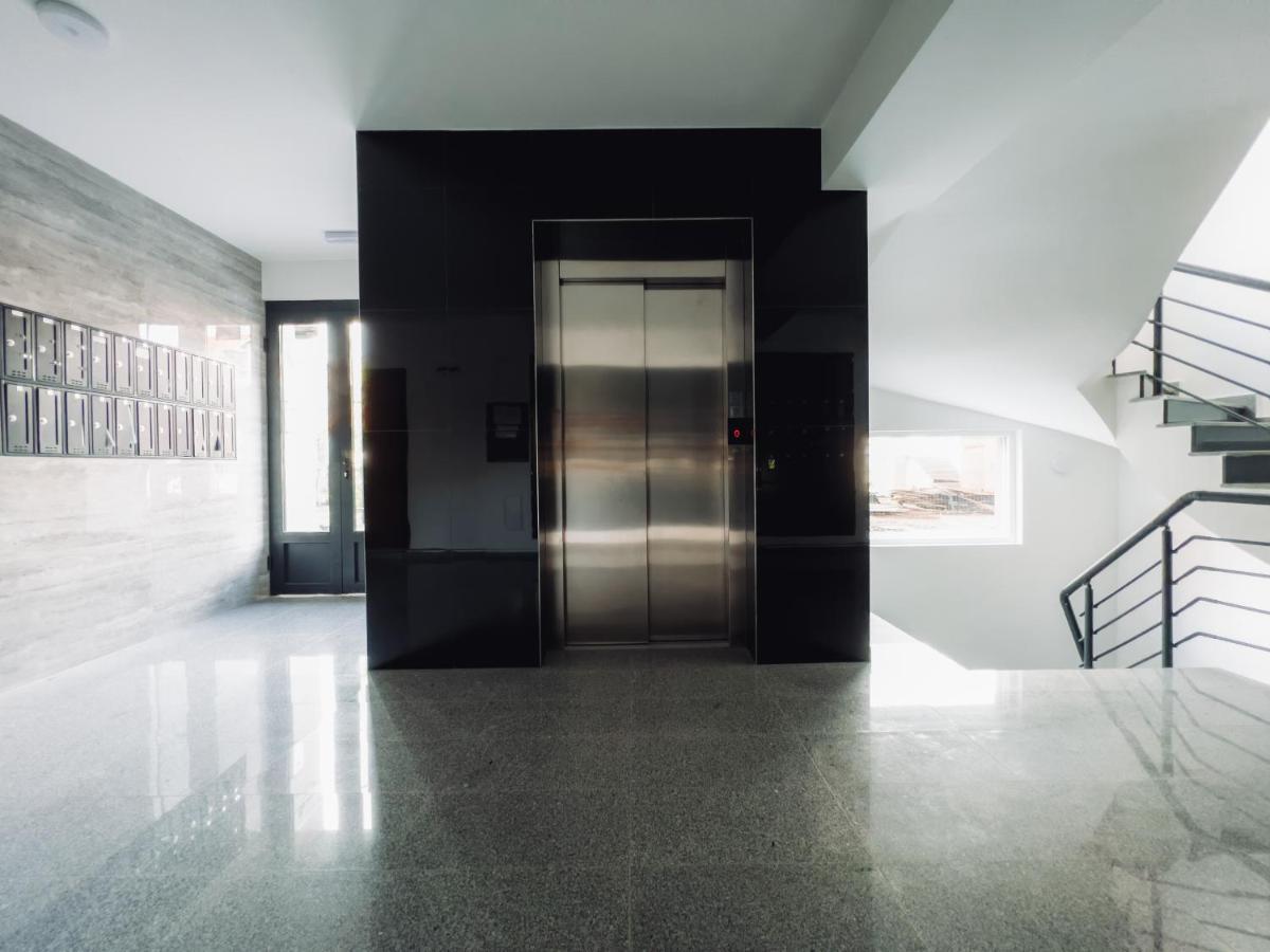 Serenity Downtown Apartments Ohrid Bagian luar foto