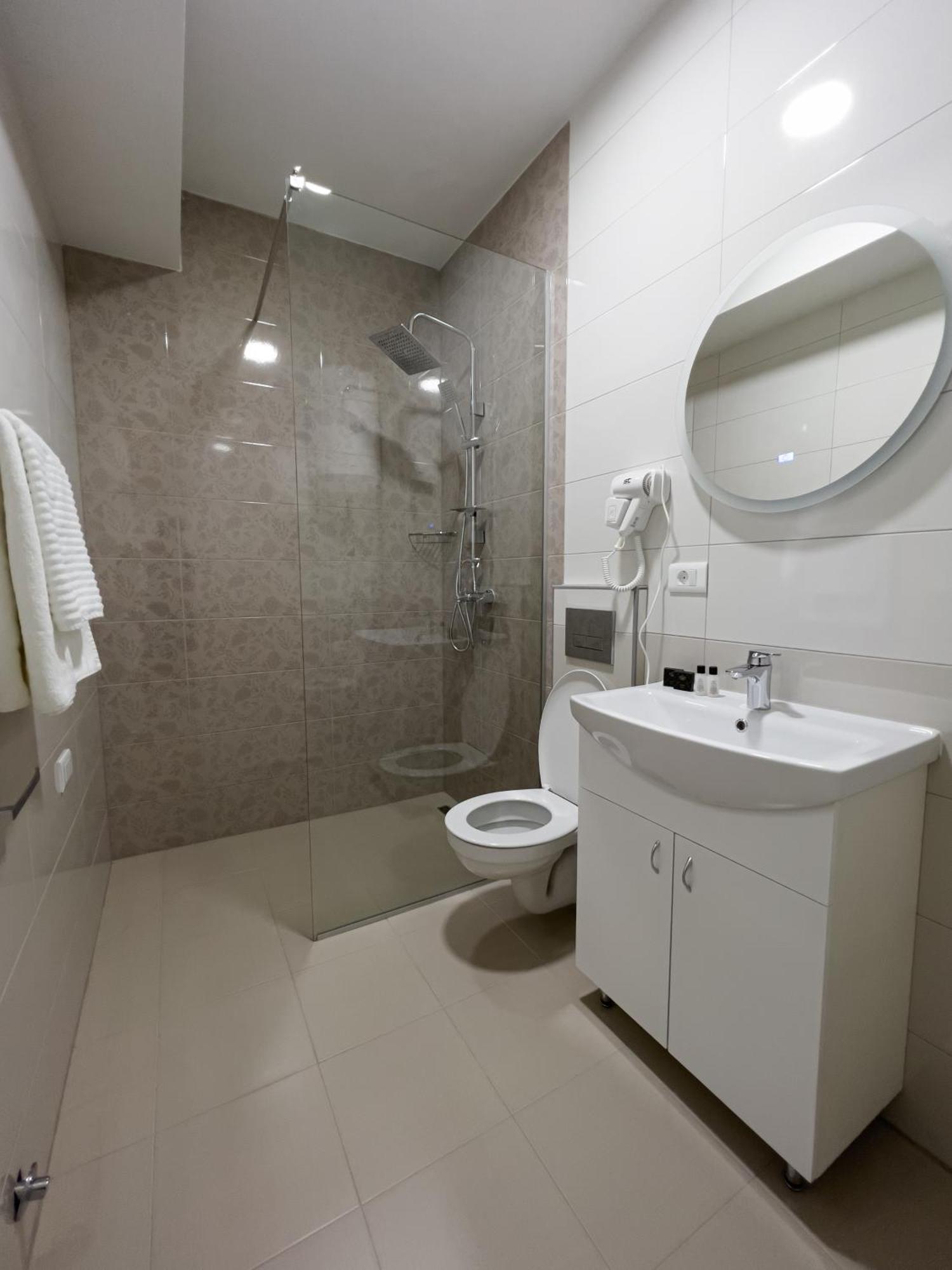 Serenity Downtown Apartments Ohrid Bagian luar foto